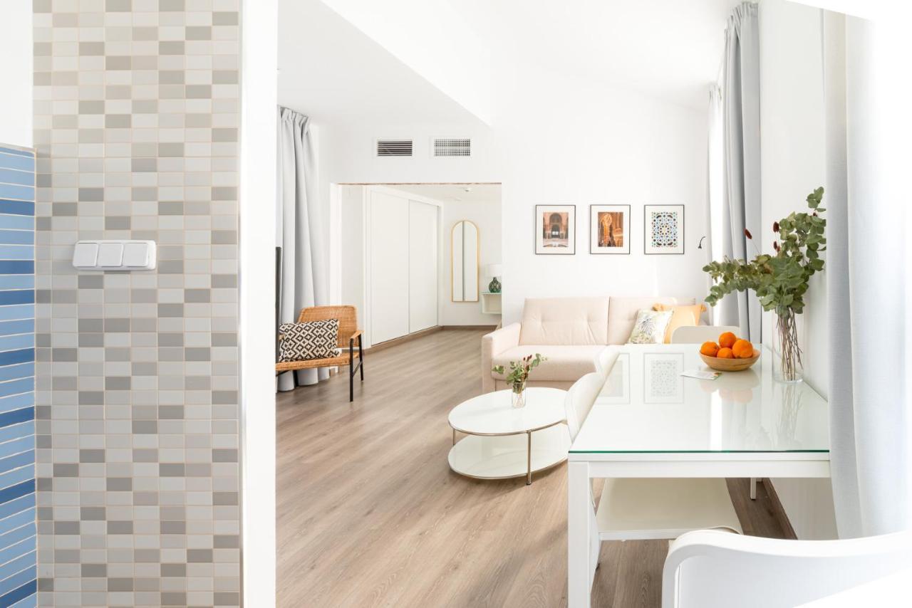 Apartamentos Con Encanto En El Centro De กรานาดา ภายนอก รูปภาพ